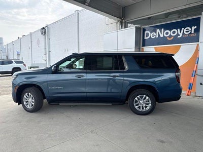 2026 Chevrolet Suburban LT