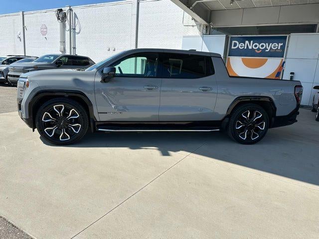 2024 GMC Sierra EV Denali Edition 1