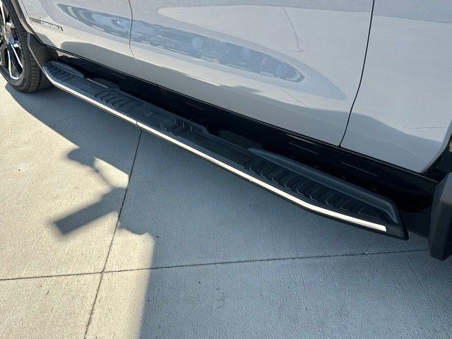 2024 GMC Sierra EV Denali Edition 1