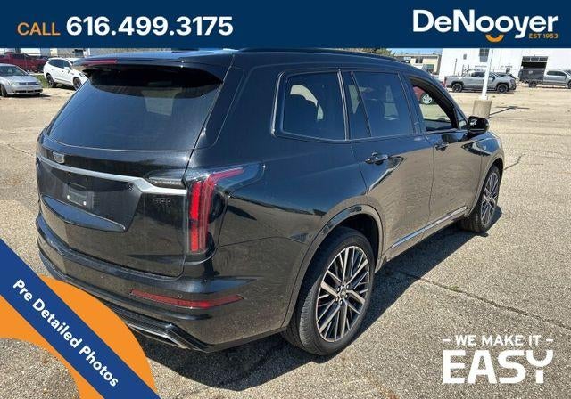 2023 Cadillac XT6 Sport