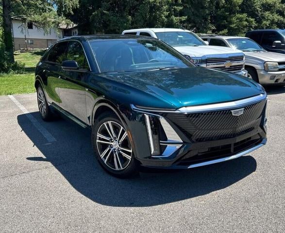 2025 Cadillac LYRIQ Luxury 1