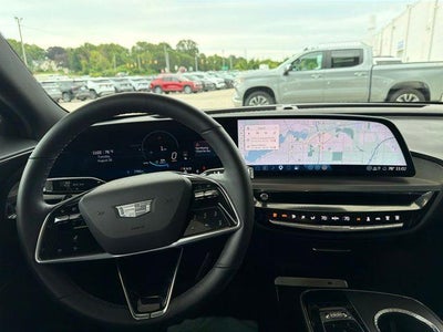 2025 Cadillac LYRIQ Luxury 1