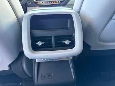 2024 Cadillac LYRIQ Luxury 1