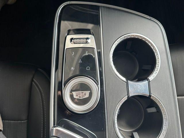 2024 Cadillac LYRIQ Luxury 1