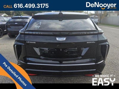 2024 Cadillac LYRIQ Luxury 3