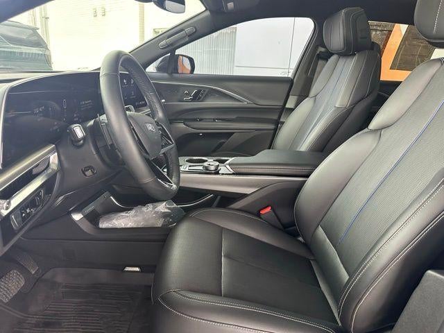 2024 Cadillac LYRIQ Sport 1