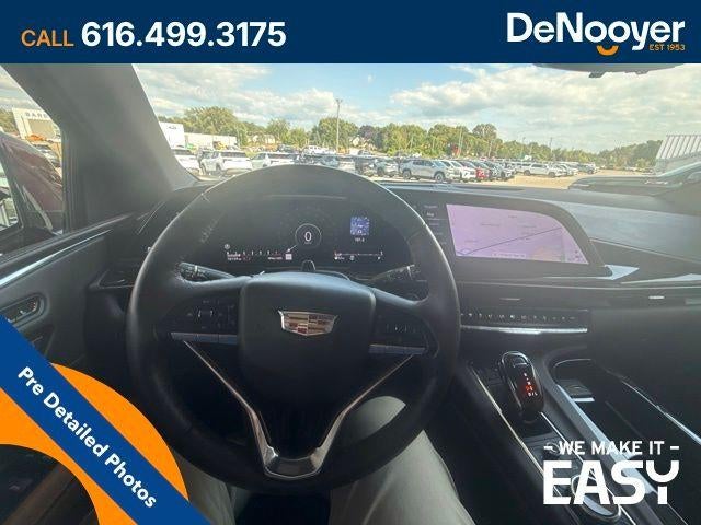 2023 Cadillac Escalade Premium Luxury