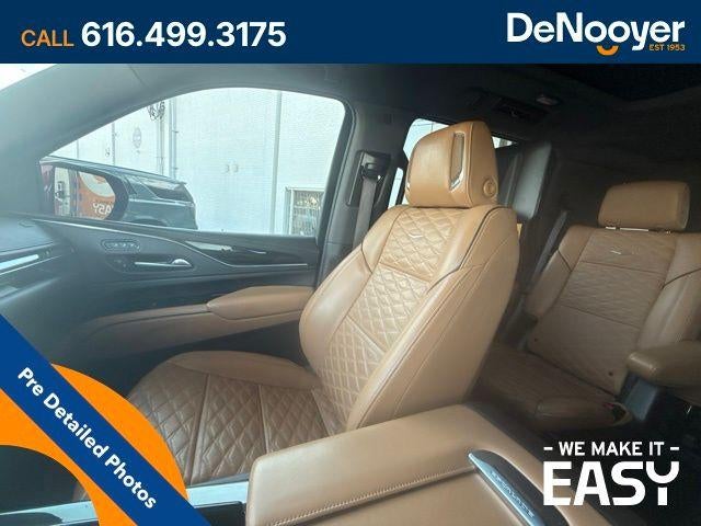 2023 Cadillac Escalade Premium Luxury