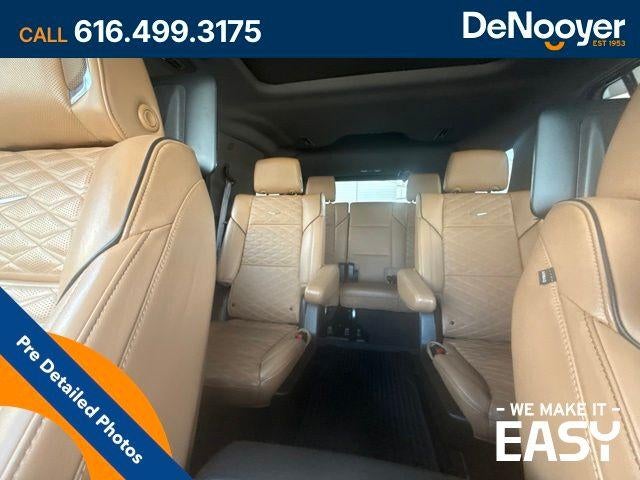 2023 Cadillac Escalade Premium Luxury