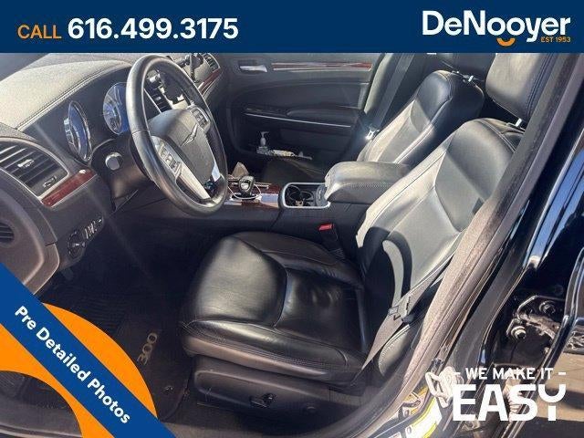 2013 Chrysler 300 Base