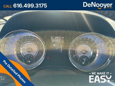 2013 Chrysler 300 Base