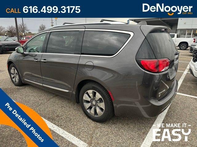 2018 Chrysler Pacifica Hybrid Limited