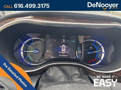 2022 Chrysler Pacifica Hybrid Pinnacle