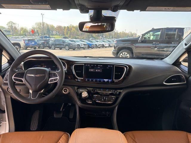 2022 Chrysler Pacifica Hybrid Pinnacle