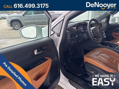 2022 Chrysler Pacifica Hybrid Pinnacle