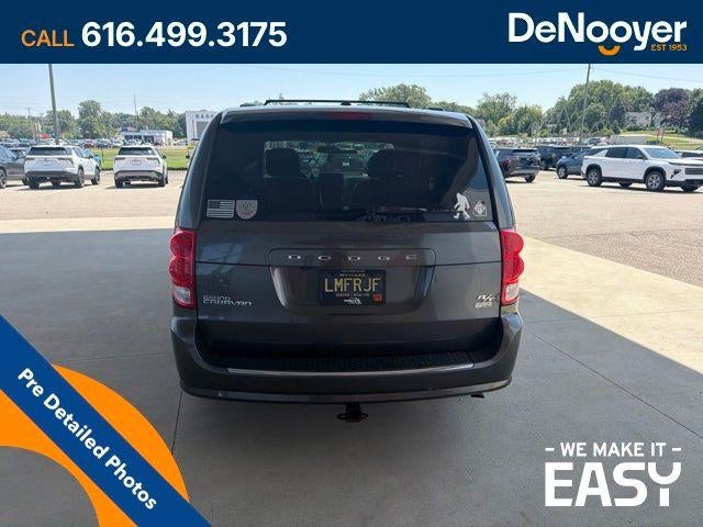 2016 Dodge Grand Caravan R/T