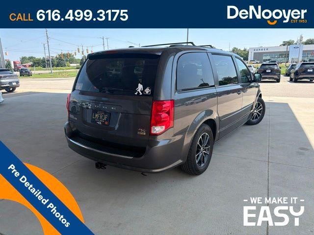 2016 Dodge Grand Caravan R/T