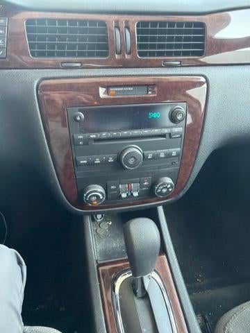 2011 Chevrolet Impala LT Retail