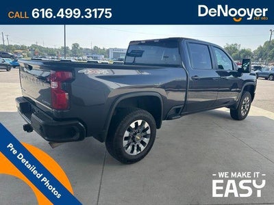 2024 Chevrolet Silverado 2500 HD Custom