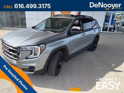 2023 GMC Terrain AT4