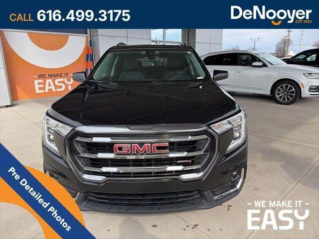 2022 GMC Terrain AT4