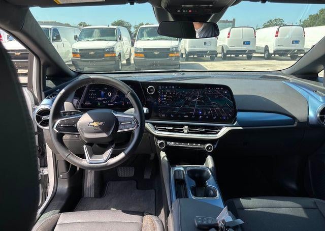2024 Chevrolet Equinox EV 2LT