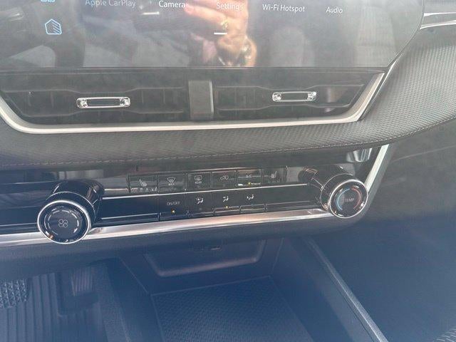 2027 Chevrolet Equinox LT - Photo 15
