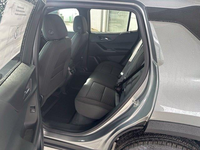 2027 Chevrolet Equinox LT - Photo 22