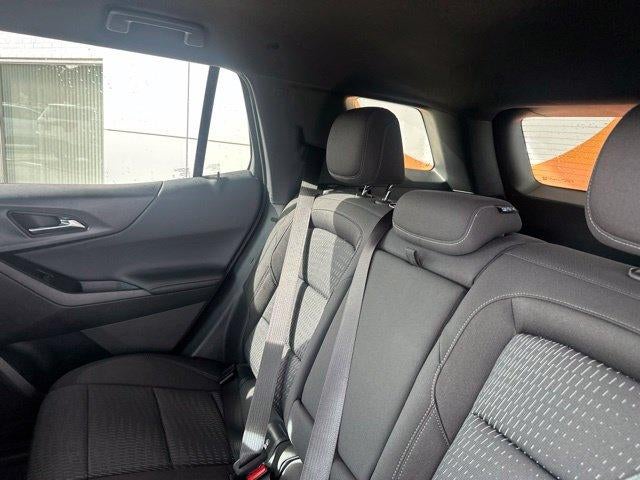 2027 Chevrolet Equinox LT - Photo 23