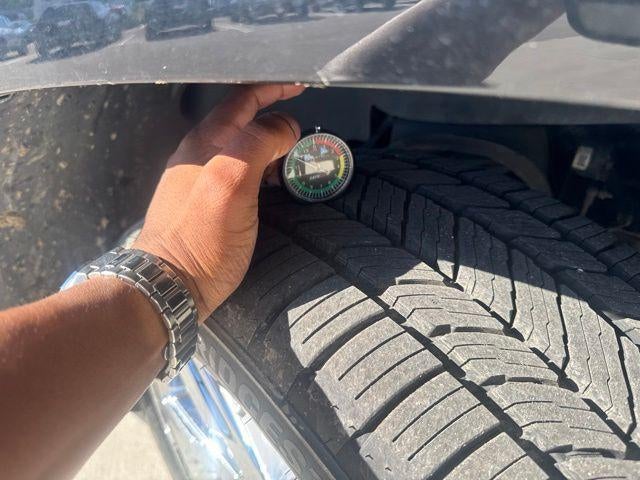 2007 Cadillac Escalade EXT Base
