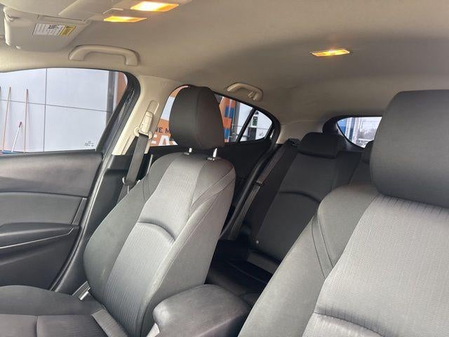 2015 Mazda Mazda3 i Sport