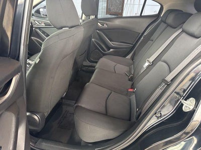 2015 Mazda Mazda3 i Sport