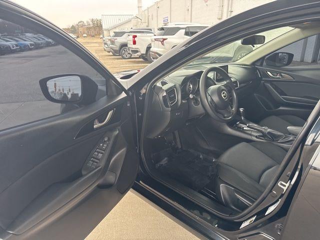 2015 Mazda Mazda3 i Sport