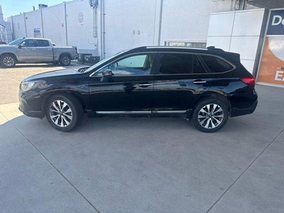2018 Subaru Outback Touring