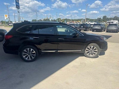 2018 Subaru Outback Touring