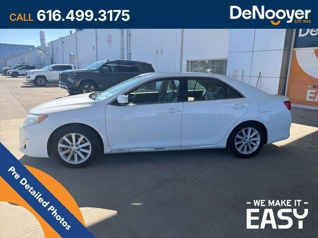 2014 Toyota Camry SE