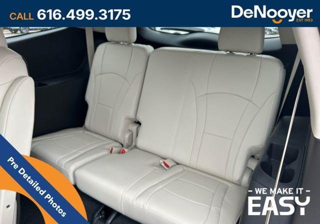 2024 Buick Enclave Essence