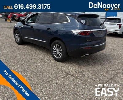 2023 Buick Enclave Essence