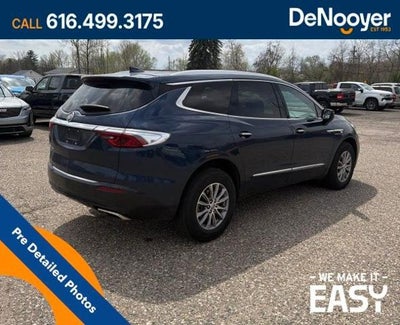 2023 Buick Enclave Essence