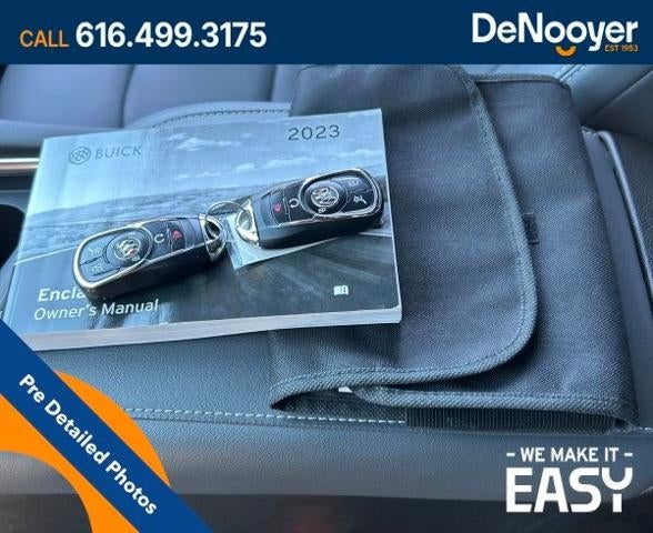 2023 Buick Enclave Essence