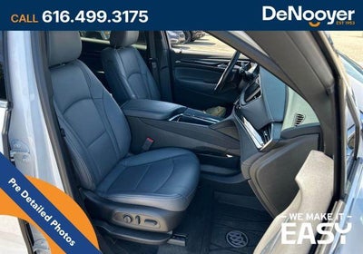 2023 Buick Enclave Essence