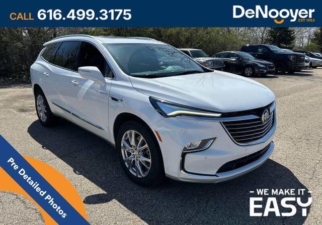 2023 Buick Enclave Essence