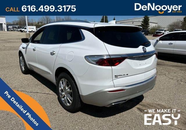 2023 Buick Enclave Essence