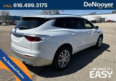 2023 Buick Enclave Essence