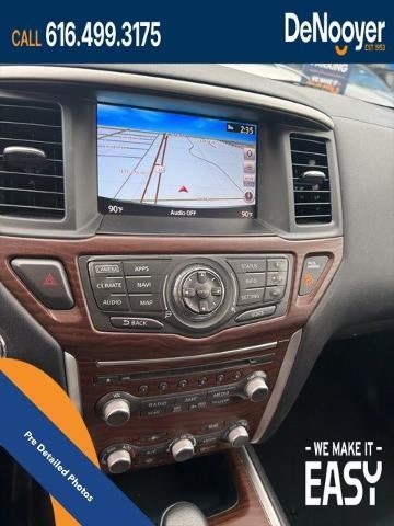 2017 Nissan Pathfinder Platinum