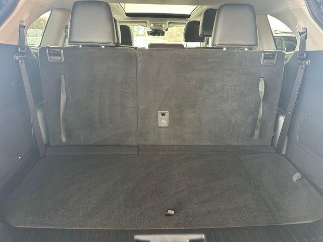 2023 Toyota Highlander Hybrid Platinum