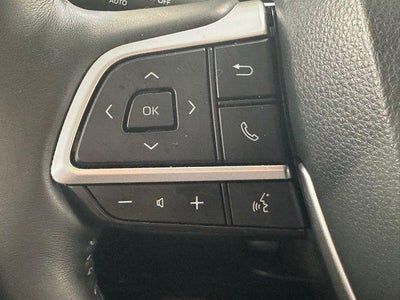 2023 Toyota Highlander Hybrid Platinum
