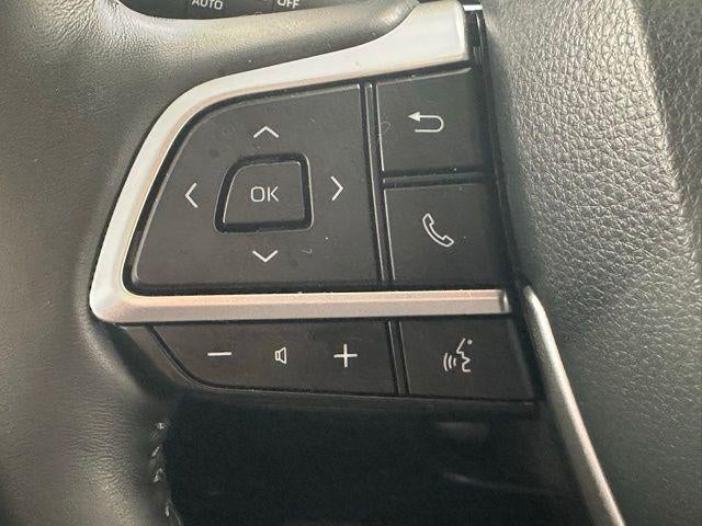 2023 Toyota Highlander Hybrid Platinum