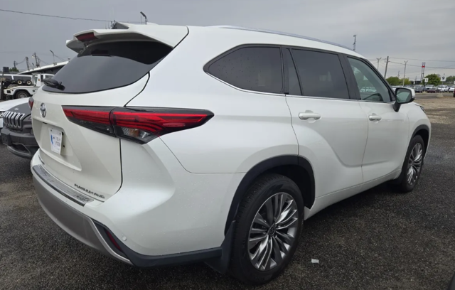 2020 Toyota Highlander Platinum