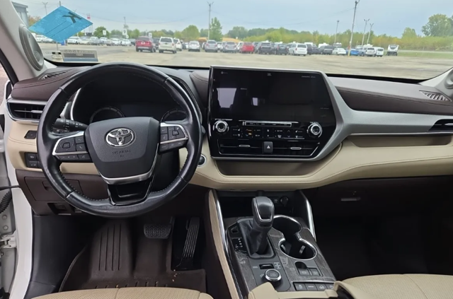 2020 Toyota Highlander Platinum